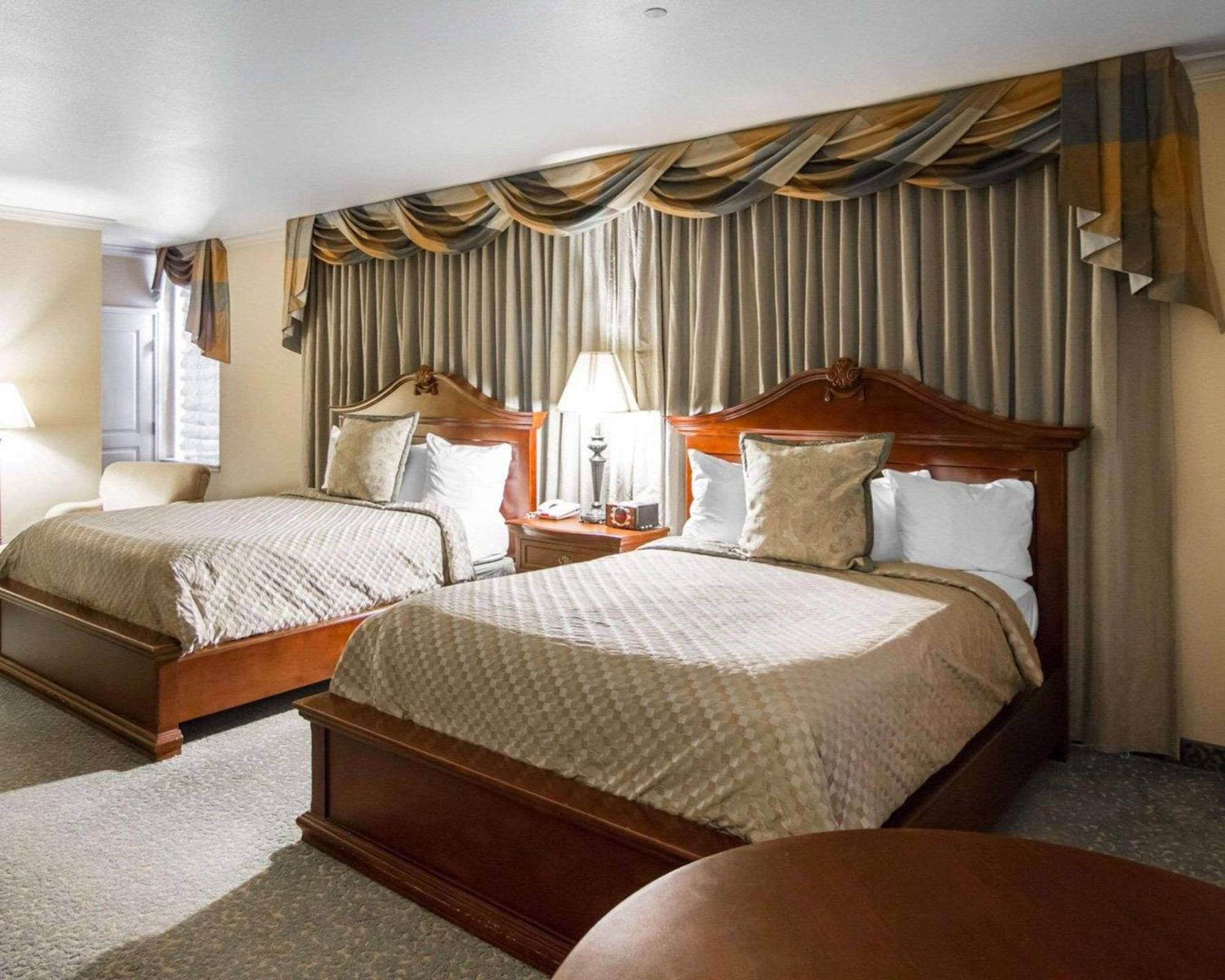 Liberty Hotel, Ascend Hotel Collection Cleburne Eksteriør billede